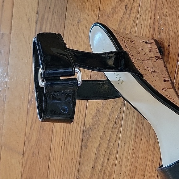 Nine West Patent Wedges - Picture 4 of 4